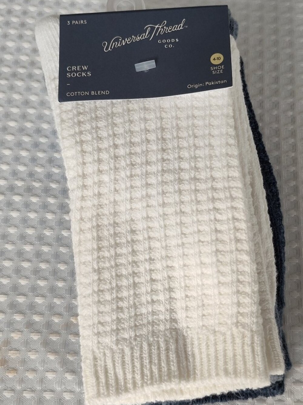 Universal Thread Goods Co. Crew Socks, Cotton Blend, Size 4-10